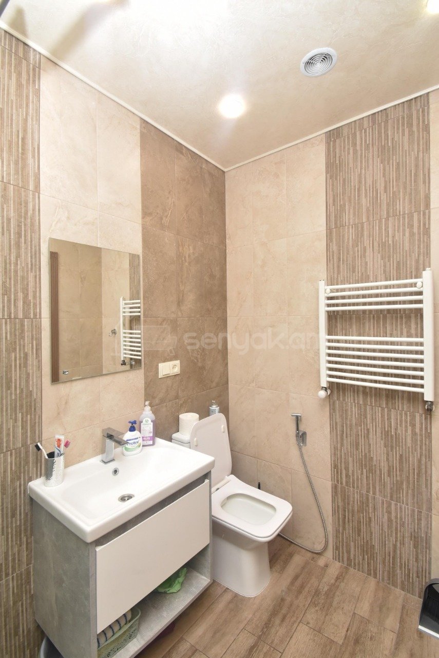 2 Սենյականոց Բնակարան Նորակառույցում, 65քմ, 5/12 հարկ, Դիզայներական Վերանորոգված, Կահավորված