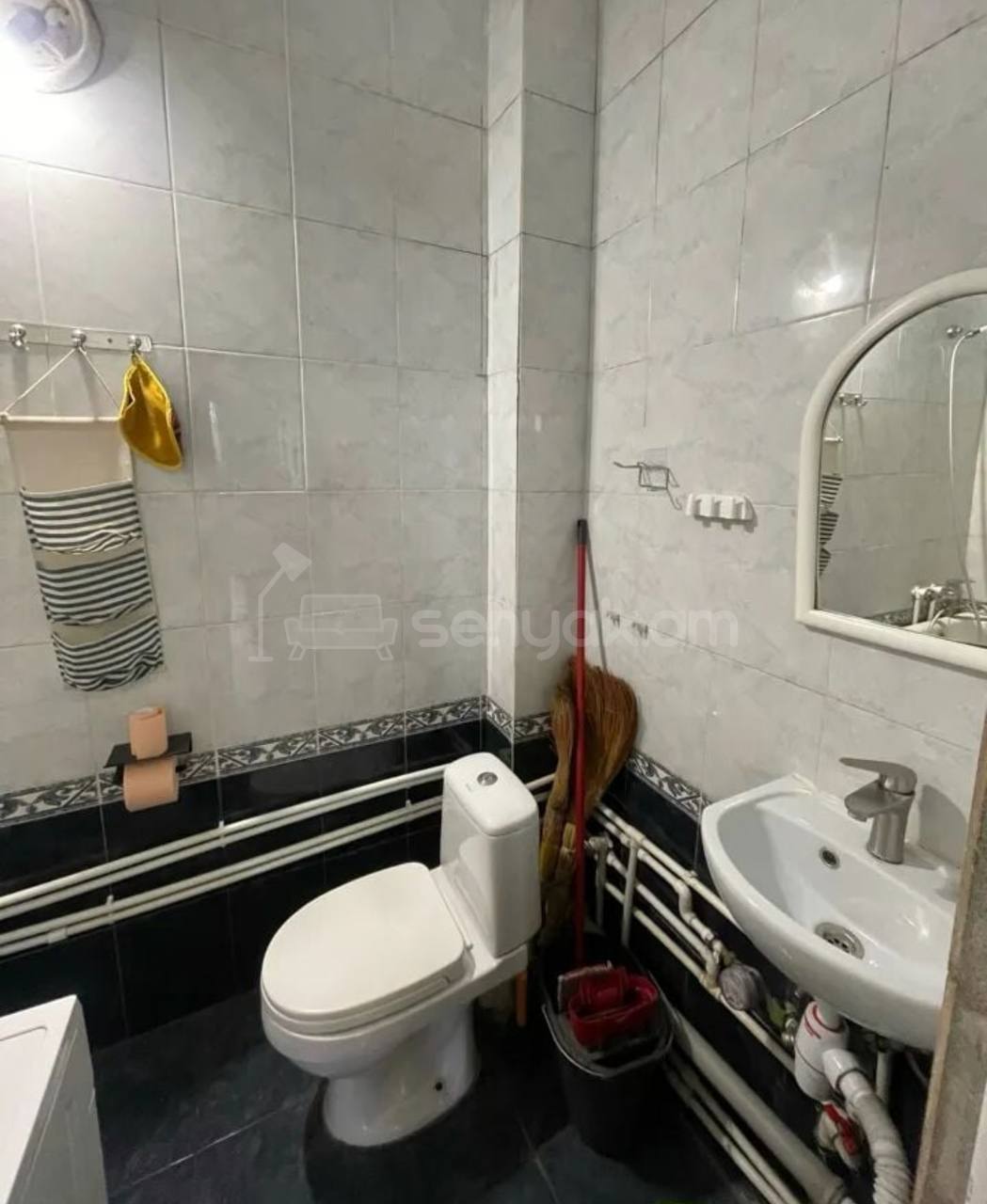 2 Սենյականոց Բնակարան Քարե Շենքում, 50քմ, 5/5 հարկ, Կոսմետիկ Վերանորոգված, Կահավորված, Արևկող