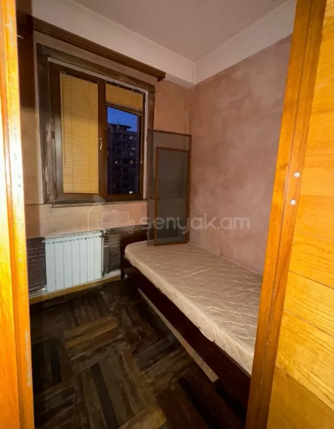 3 Սենյականոց Բնակարան, 58քմ, 3/9 հարկ, Կապիտալ Վերանորոգված, Կահավորված, Արևկող