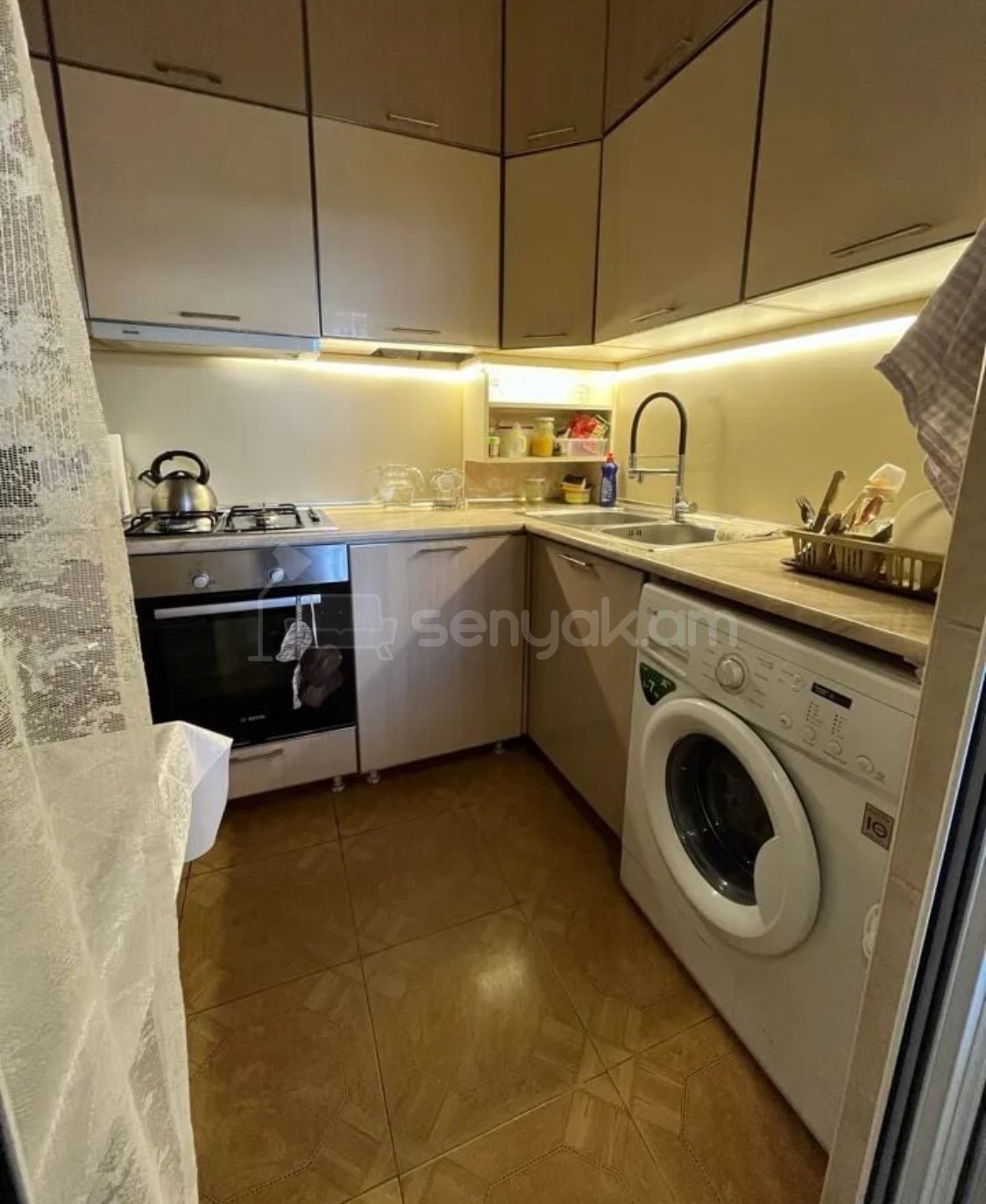 4 Սենյականոց Սեփական Տուն, 140քմ, Կապիտալ Վերանորոգված, Կահավորված, Ավտոտնակով