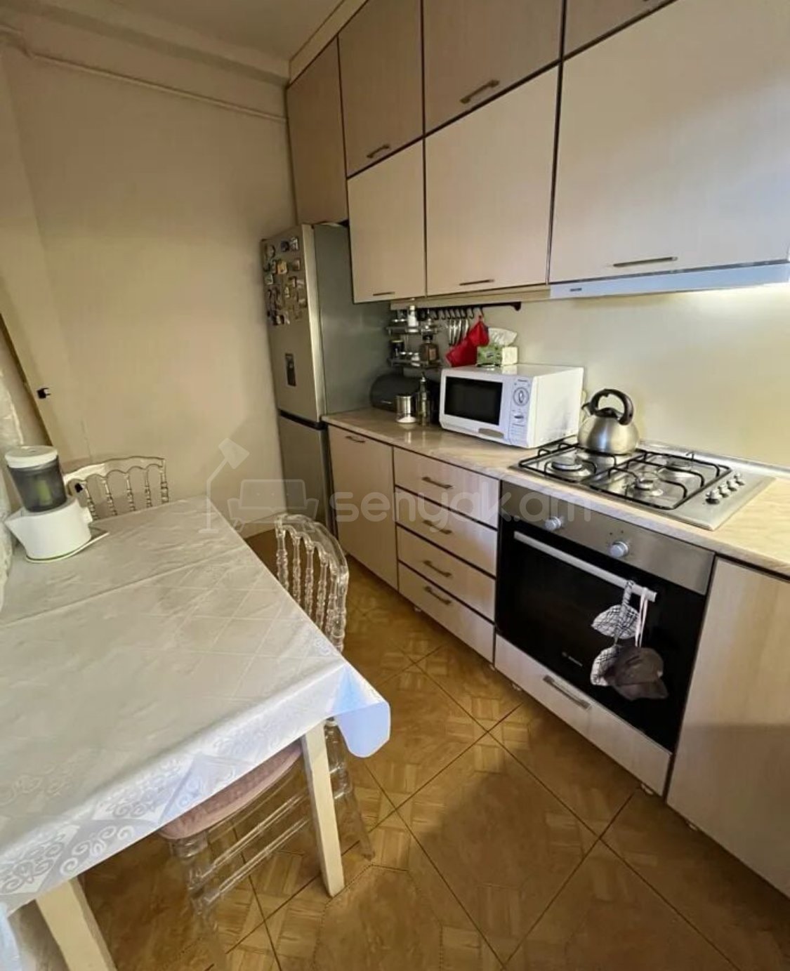 4 Սենյականոց Սեփական Տուն, 140քմ, Կապիտալ Վերանորոգված, Կահավորված, Ավտոտնակով