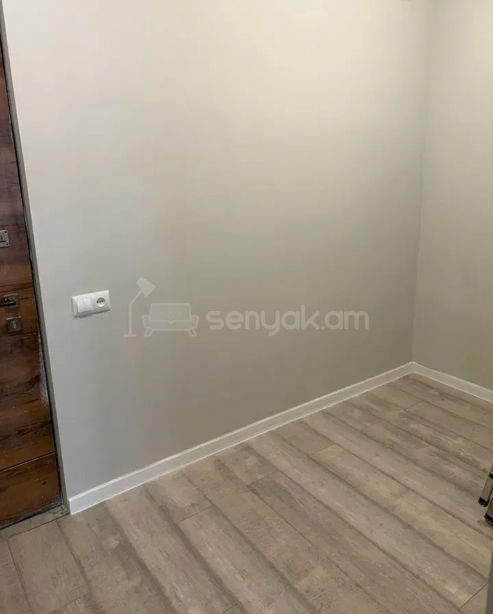 1 Սենյականոց Բնակարան Նորակառույցում, 44քմ, 10/18 հարկ, Կապիտալ Վերանորոգված