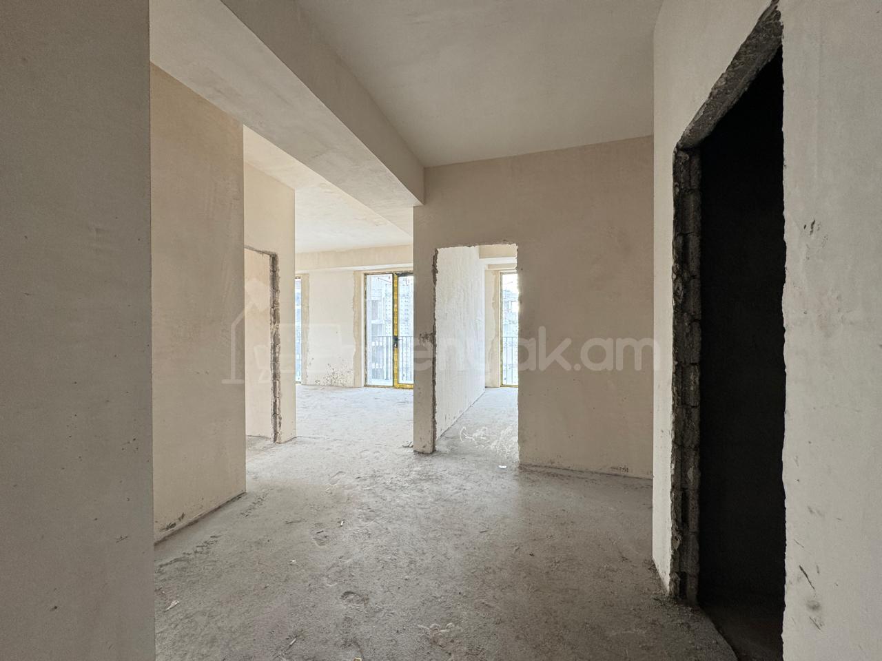 3 Սենյականոց Բնակարան Նորակառույցում, 97քմ, 13/18 հարկ, Զրոյական Վիճակում