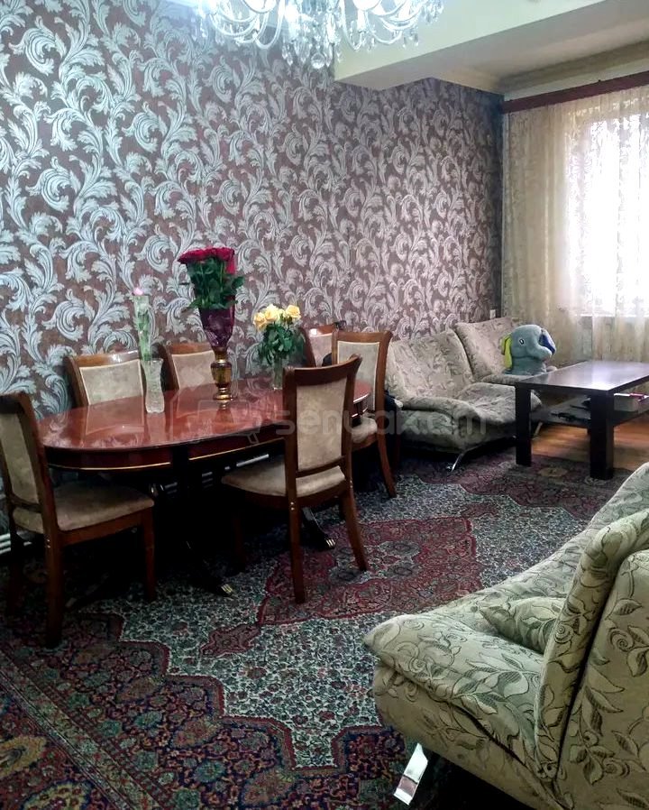 3 Սենյականոց Բնակարան Նորակառույց Քարե Շենքում, 76քմ, 1/3 հարկ, Կապիտալ Վերանորոգված