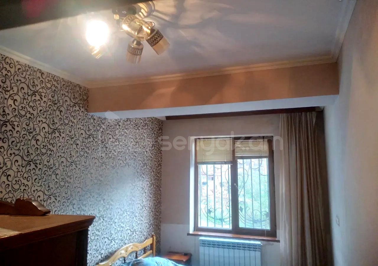 3 Սենյականոց Բնակարան Նորակառույց Քարե Շենքում, 76քմ, 1/3 հարկ, Կապիտալ Վերանորոգված