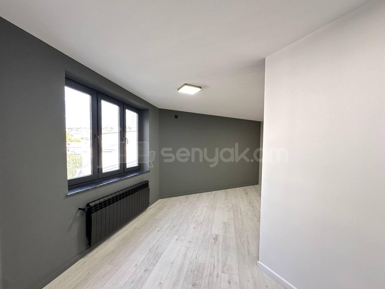 2 Սենյականոց Բնակարան Քարե Շենքում, 93քմ, 5/5 հարկ, Կապիտալ Վերանորոգված