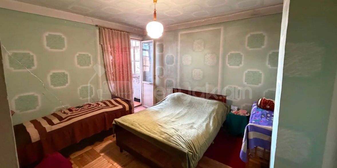 3 Սենյականոց Բնակարան, 90քմ, 11/16 հարկ, Նորմալ Վիճակում