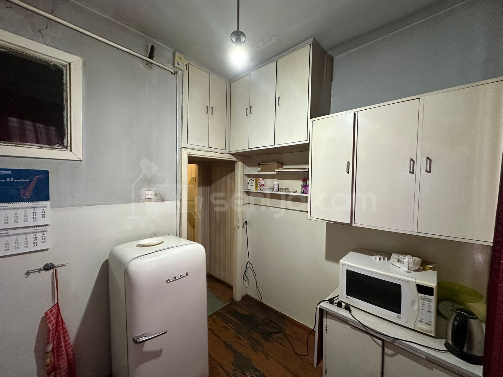 2 Սենյականոց Բնակարան Քարե Շենքում, 63քմ, 2/5 հարկ, Պետական Վիճակում