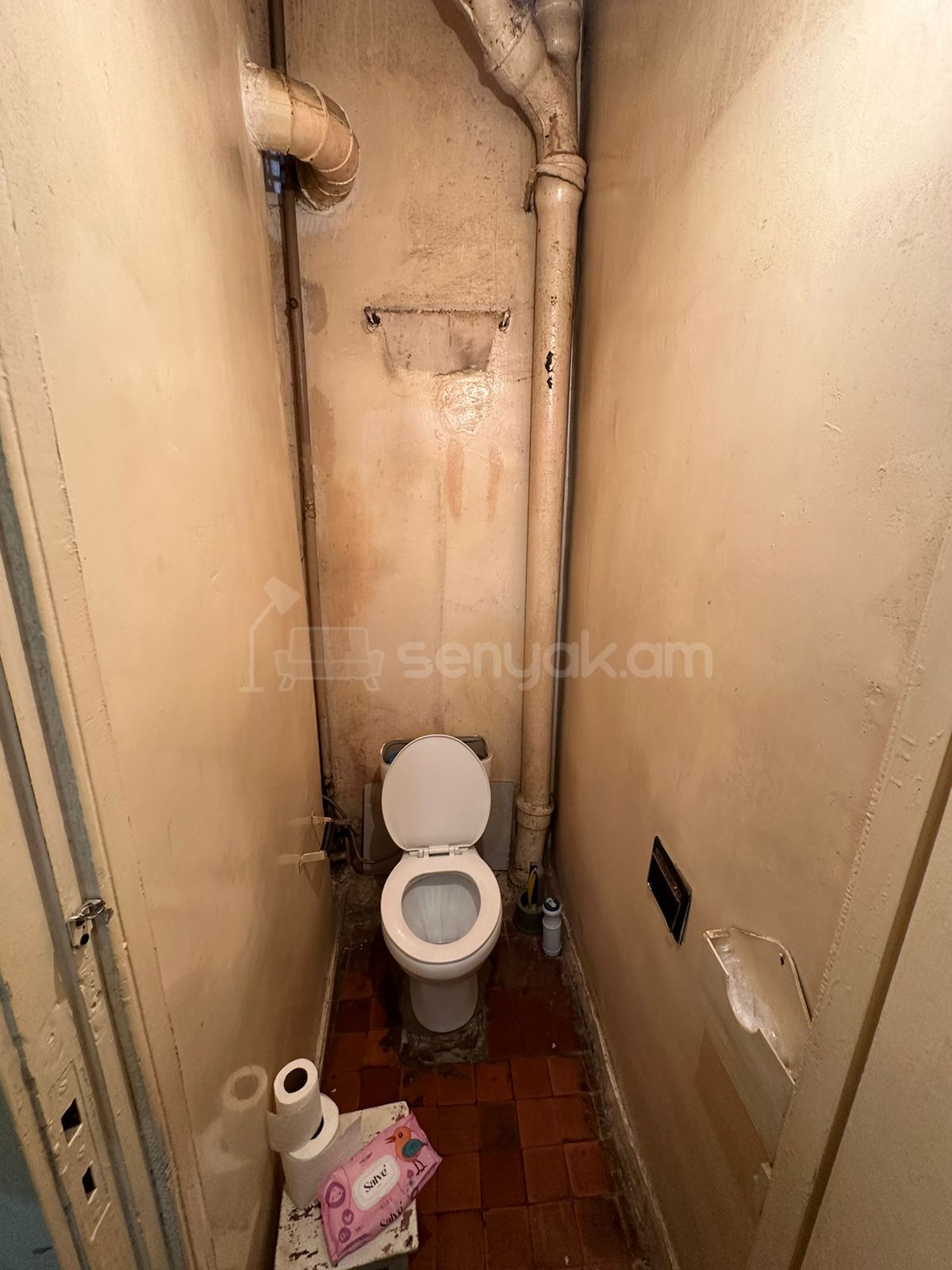 2 Սենյականոց Բնակարան Քարե Շենքում, 63քմ, 2/5 հարկ, Պետական Վիճակում