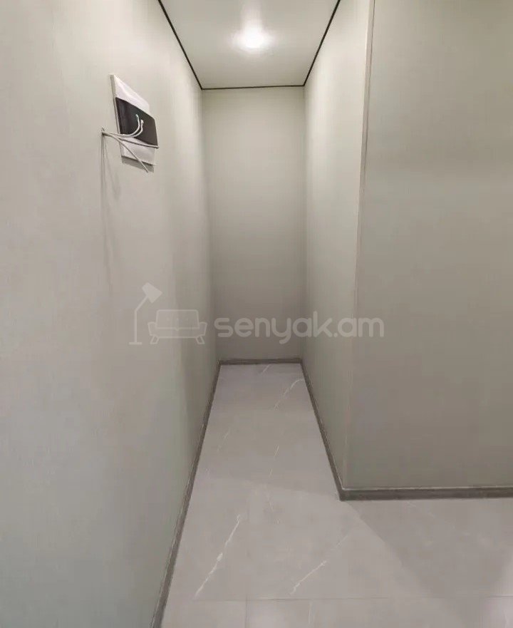 2 Սենյականոց Բնակարան, 38քմ, 10/14 հարկ, Կապիտալ Վերանորոգված