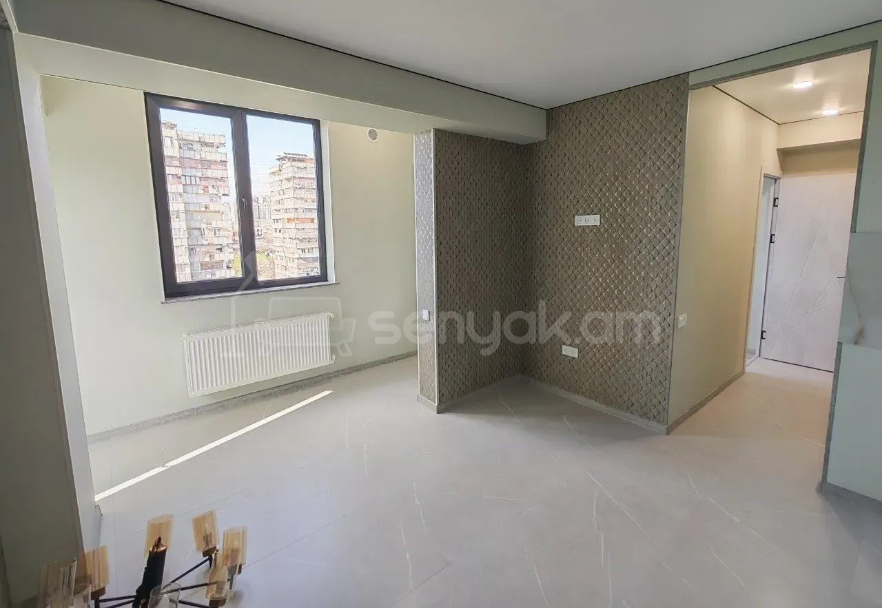 2 Սենյականոց Բնակարան, 38քմ, 10/14 հարկ, Կապիտալ Վերանորոգված