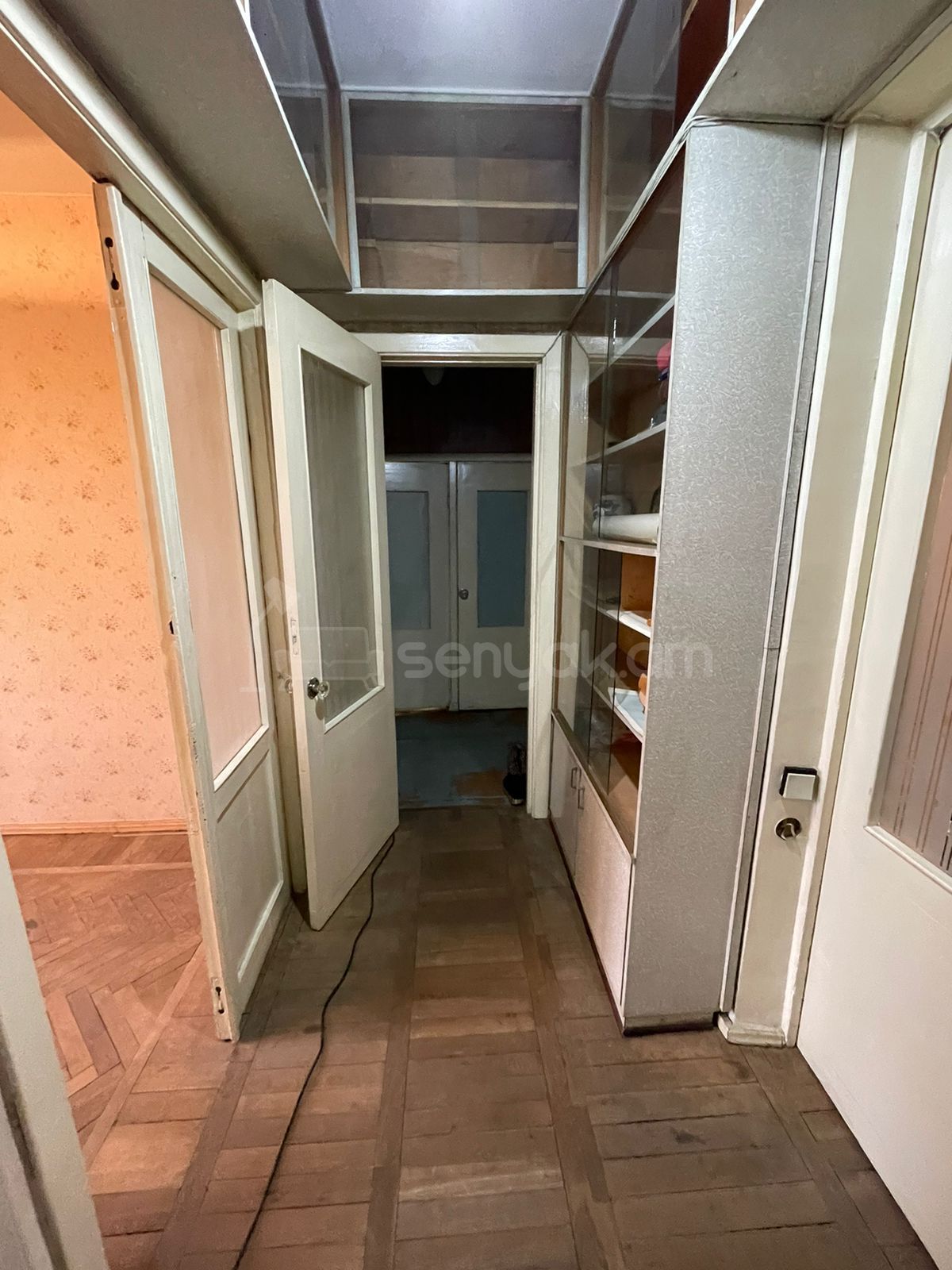 2 Սենյականոց Բնակարան Քարե Շենքում, 63քմ, 2/5 հարկ, Պետական Վիճակում