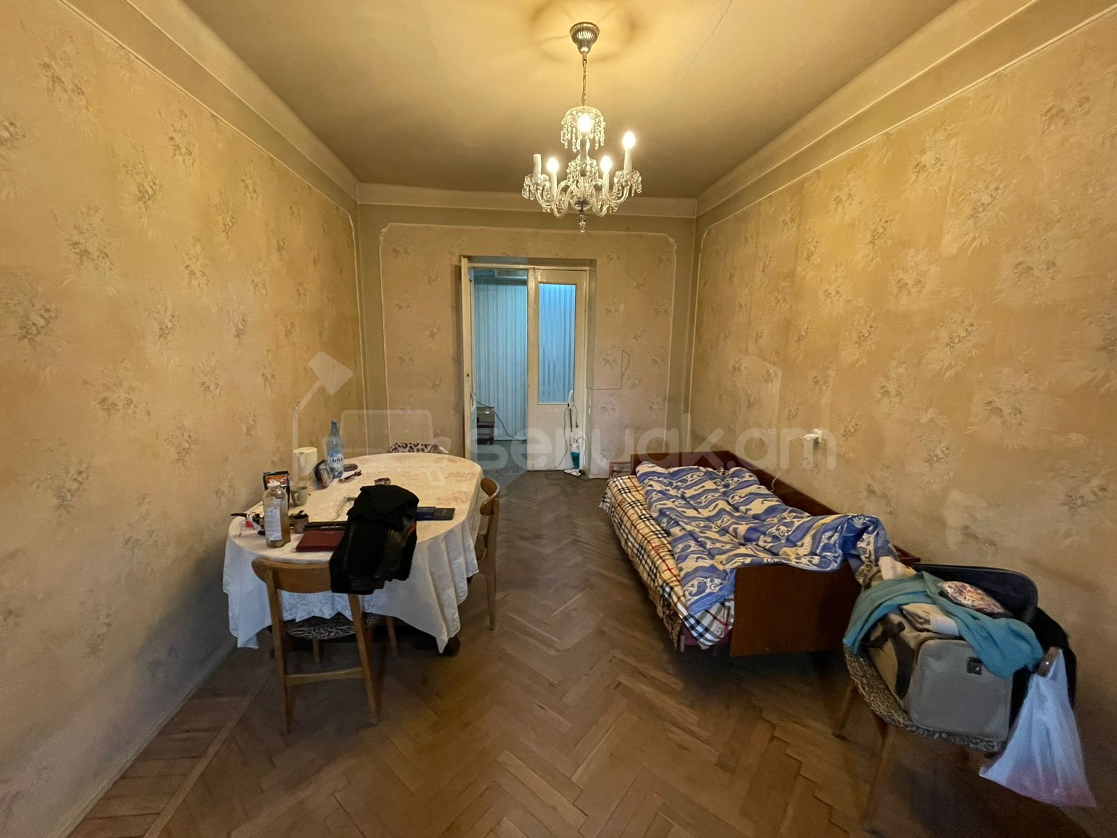 2 Սենյականոց Բնակարան Քարե Շենքում, 63քմ, 2/5 հարկ, Պետական Վիճակում