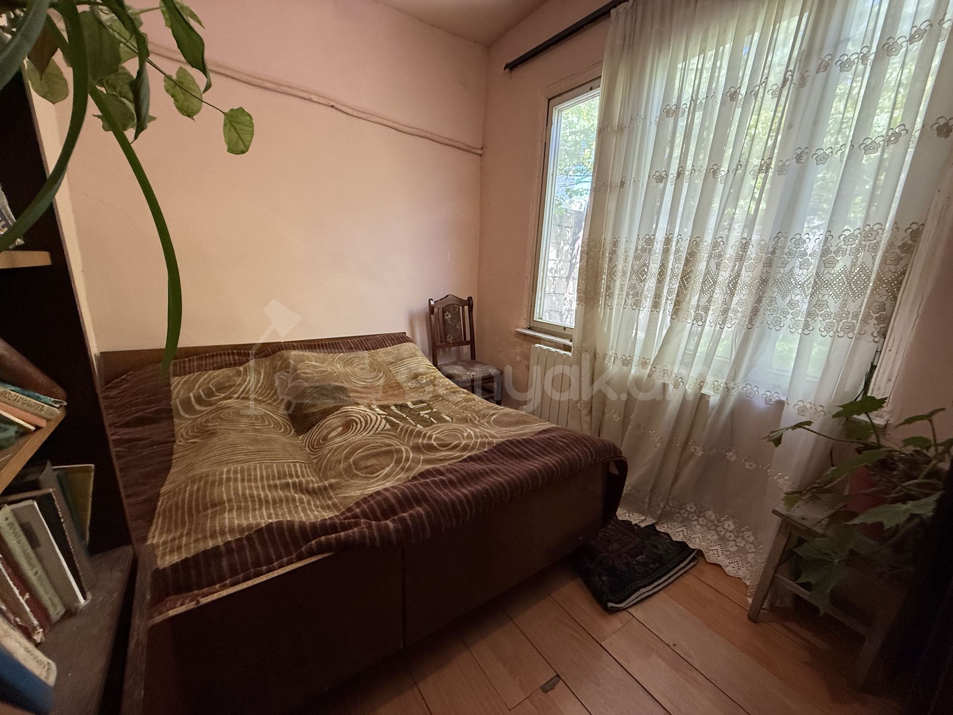 3 Սենյականոց Սեփական Տուն, 71քմ, Կոսմետիկ Վերանորոգված, Ավտոտնակով