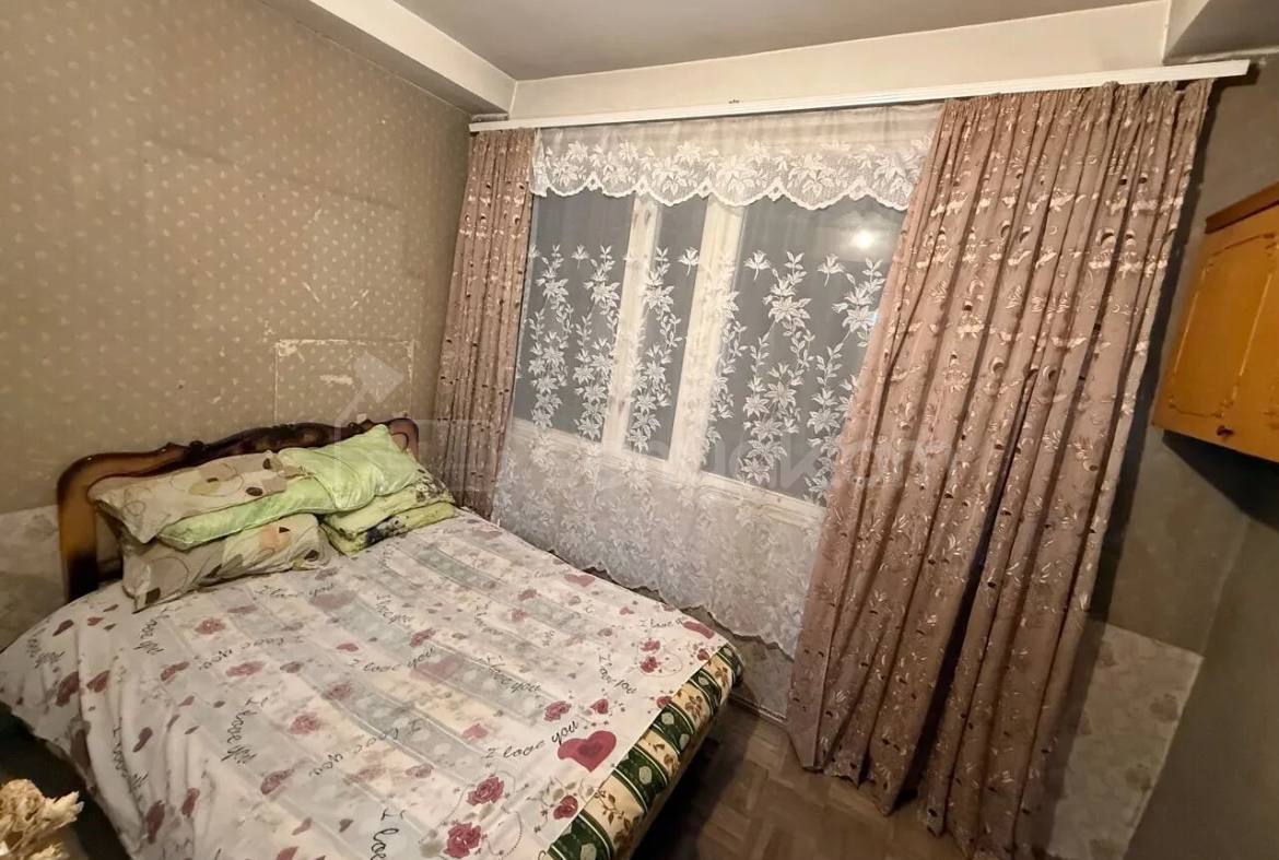 2 Սենյականոց Բնակարան Քարե Շենքում, 43քմ, 5/5 հարկ, Պետական Վիճակում, Կահավորված