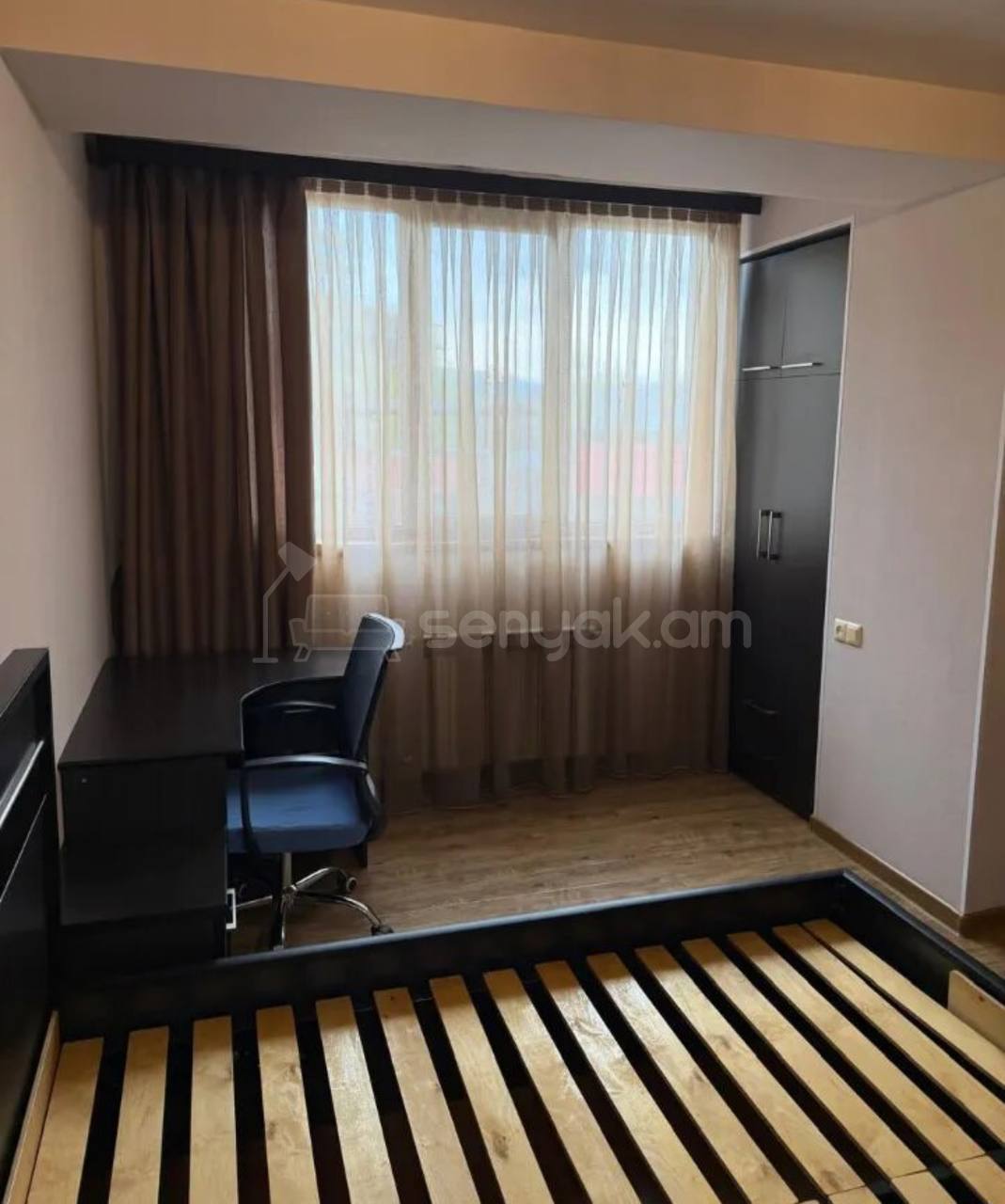 2 Սենյականոց Բնակարան, 58քմ, 2/9 հարկ, Կապիտալ Վերանորոգված, Կահավորված, Արևկող