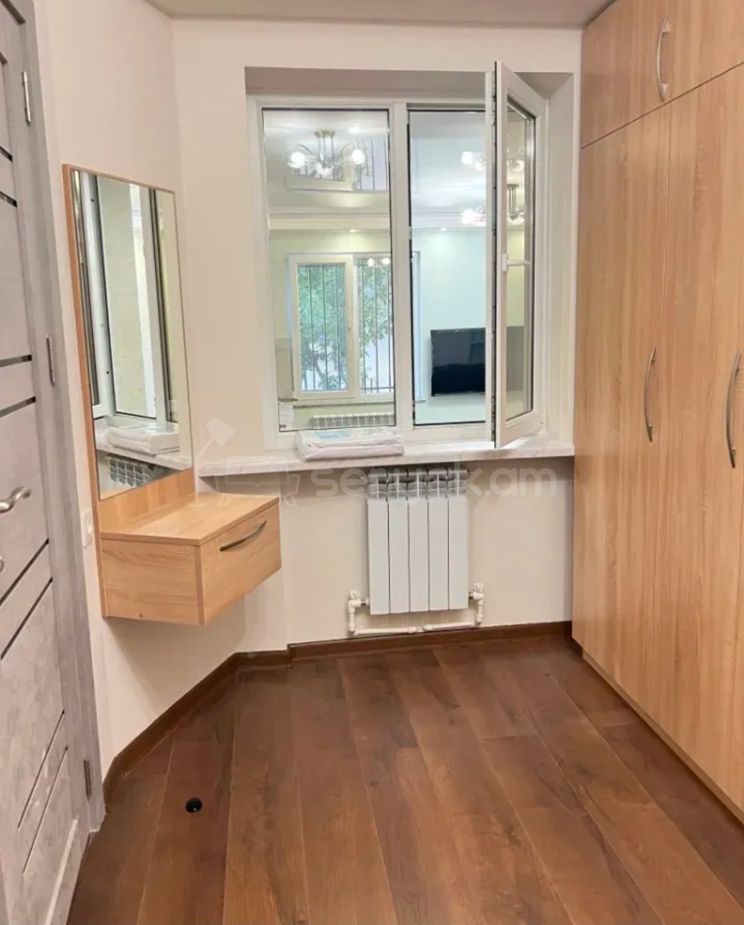 2 Սենյականոց Բնակարան, 45քմ, 1/9 հարկ, Կապիտալ Վերանորոգված, Կահավորված, Արևկող