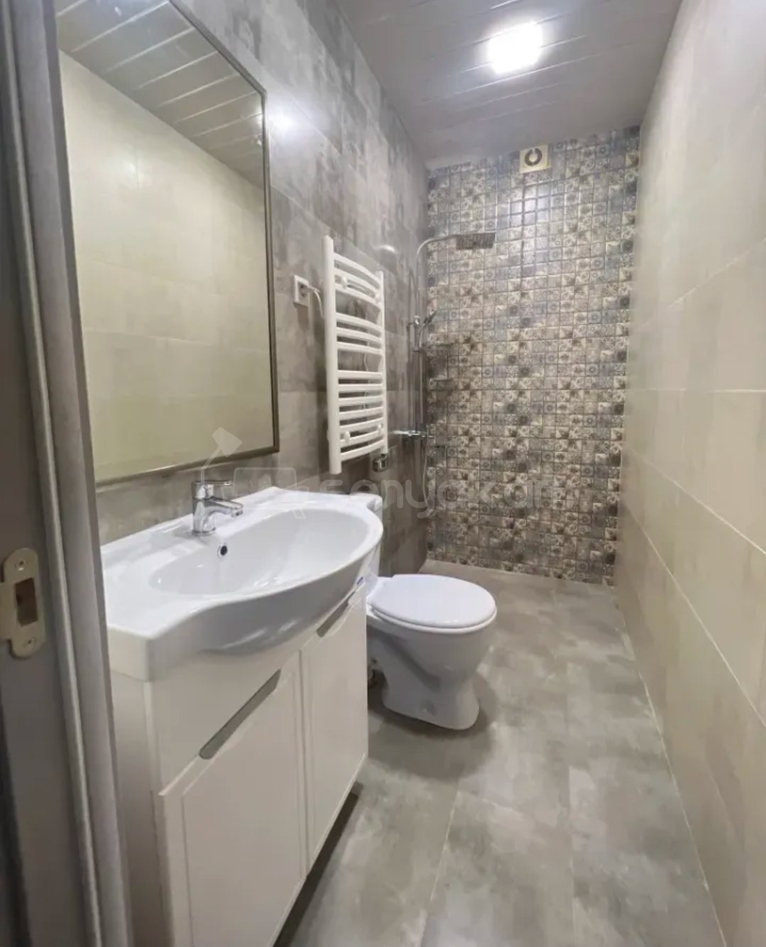 2 Սենյականոց Բնակարան, 45քմ, 1/9 հարկ, Կապիտալ Վերանորոգված, Կահավորված, Արևկող