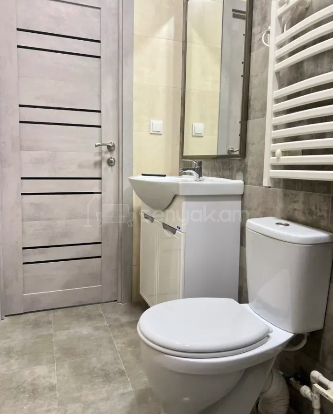 2 Սենյականոց Բնակարան, 45քմ, 1/9 հարկ, Կապիտալ Վերանորոգված, Կահավորված, Արևկող