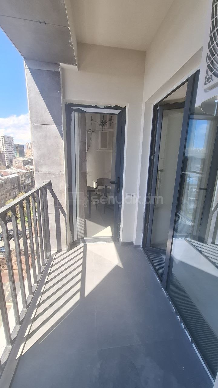 3 Սենյականոց Բնակարան Նորակառույցում, 72քմ, 8/18 հարկ, Կապիտալ Վերանորոգված, Կահավորված