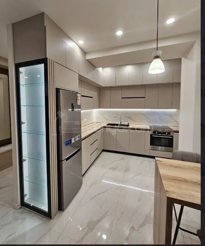 2 Սենյականոց Բնակարան Նորակառույցում, 80քմ, 8/14 հարկ, Դիզայներական Վերանորոգված, Կահավորված