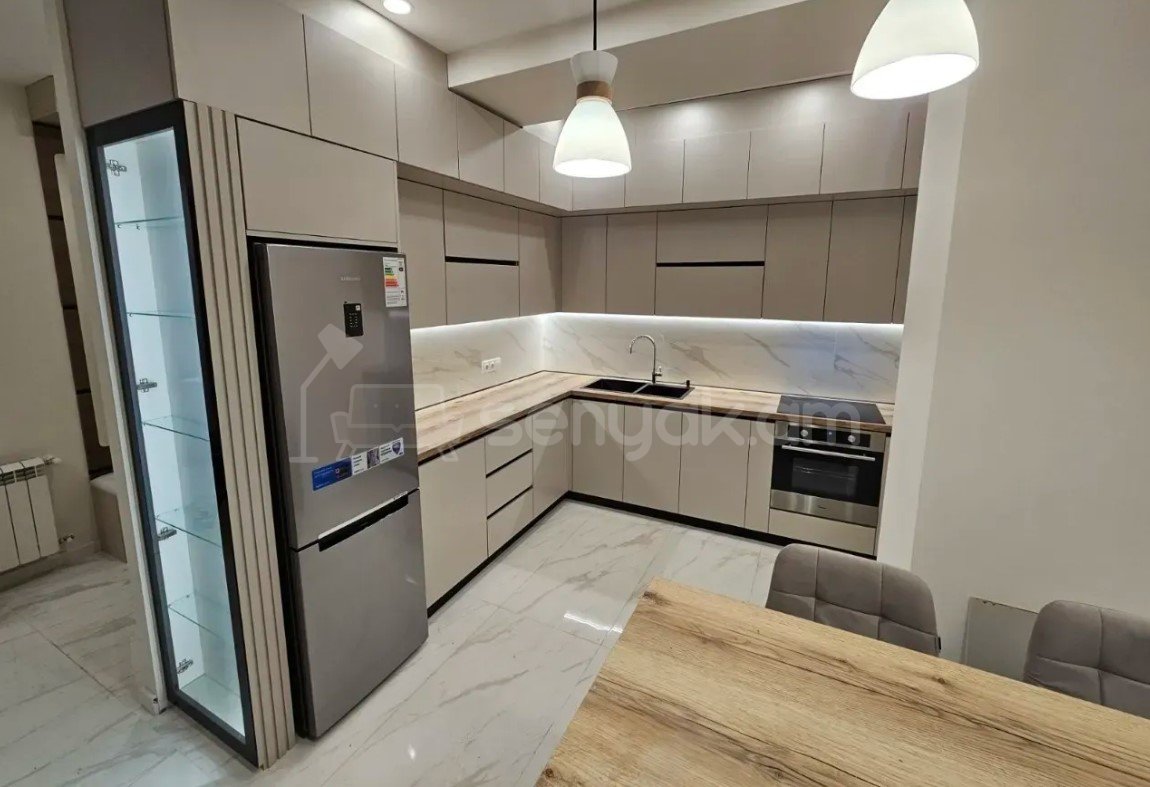 2 Սենյականոց Բնակարան Նորակառույցում, 80քմ, 8/14 հարկ, Դիզայներական Վերանորոգված, Կահավորված