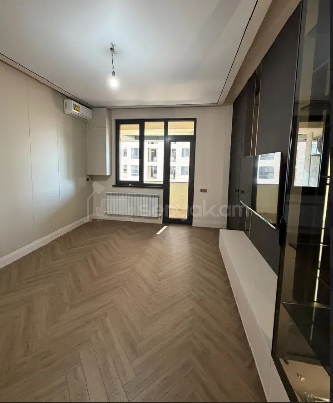 3 Սենյականոց Բնակարան Նորակառույցում, 60քմ, 2/12 հարկ, Դիզայներական Վերանորոգված, Կահավորված