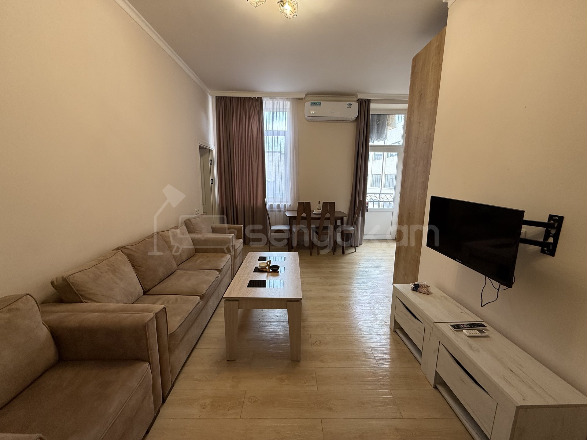 3 Սենյականոց Բնակարան Քարե Շենքում, 48քմ, 2/5 հարկ, Կապիտալ Վերանորոգված