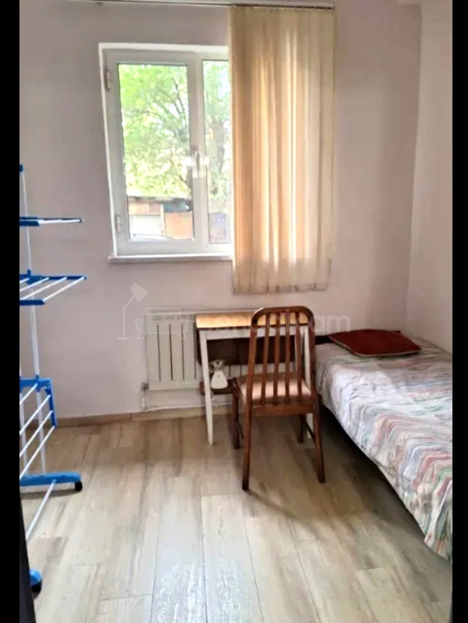 2 Սենյականոց Բնակարան Քարե Շենքում, 60քմ, 1/4 հարկ, Կապիտալ Վերանորոգված