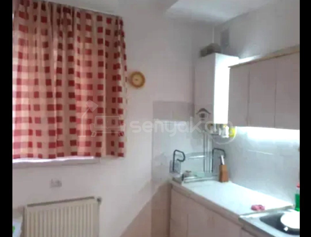 2 Սենյականոց Բնակարան Քարե Շենքում, 60քմ, 1/4 հարկ, Կապիտալ Վերանորոգված