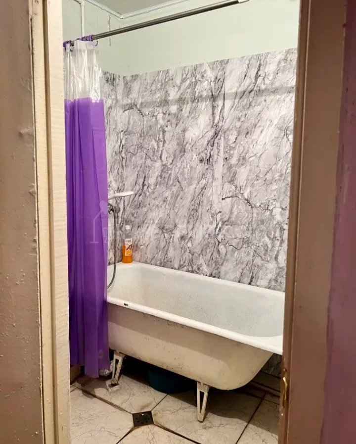 3 Սենյականոց Բնակարան, 70քմ, 3/9 հարկ, Նորմալ Վիճակում, Կահավորված