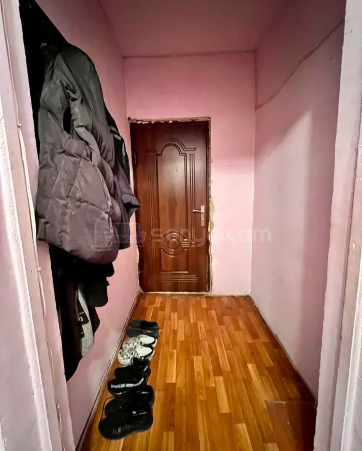 3 Սենյականոց Բնակարան, 70քմ, 3/9 հարկ, Նորմալ Վիճակում, Կահավորված