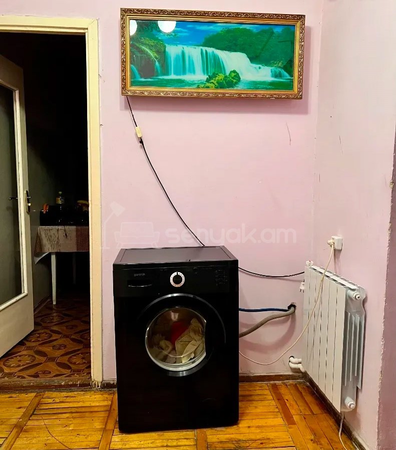 3 Սենյականոց Բնակարան, 70քմ, 3/9 հարկ, Նորմալ Վիճակում, Կահավորված