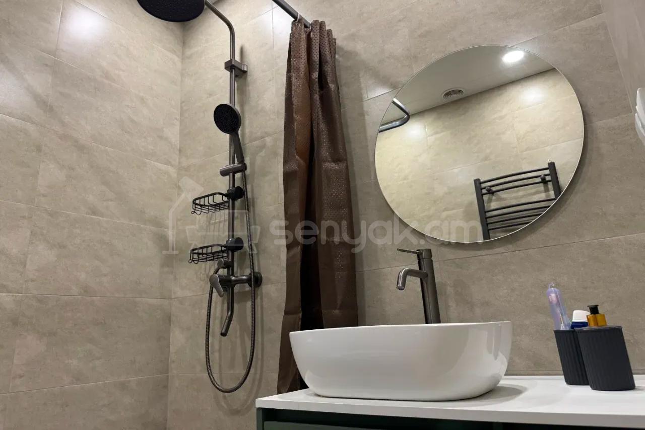 2 Սենյականոց Բնակարան Նորակառույցում, 47քմ, 8/8 հարկ, Կապիտալ Վերանորոգված, Կահավորված, Արևկող