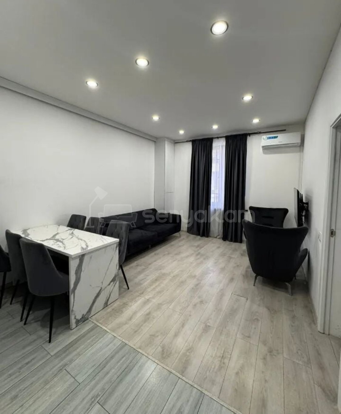 2 Սենյականոց Բնակարան Քարե Շենքում, 52քմ, 1/5 հարկ, Կապիտալ Վերանորոգված, Կահավորված