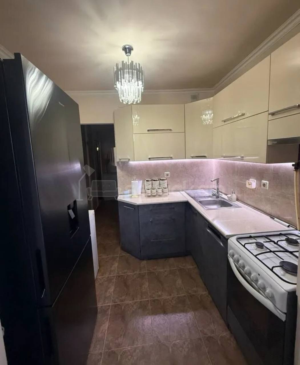 2 Սենյականոց Բնակարան, 57քմ, 4/4 հարկ, Կապիտալ Վերանորոգված