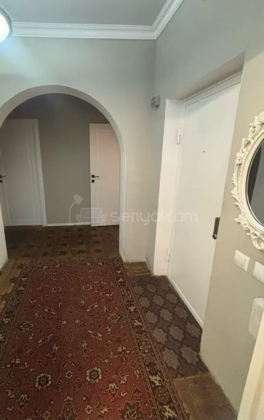 3 Սենյականոց Բնակարան, 97քմ, 7/9 հարկ, Նորմալ Վիճակում