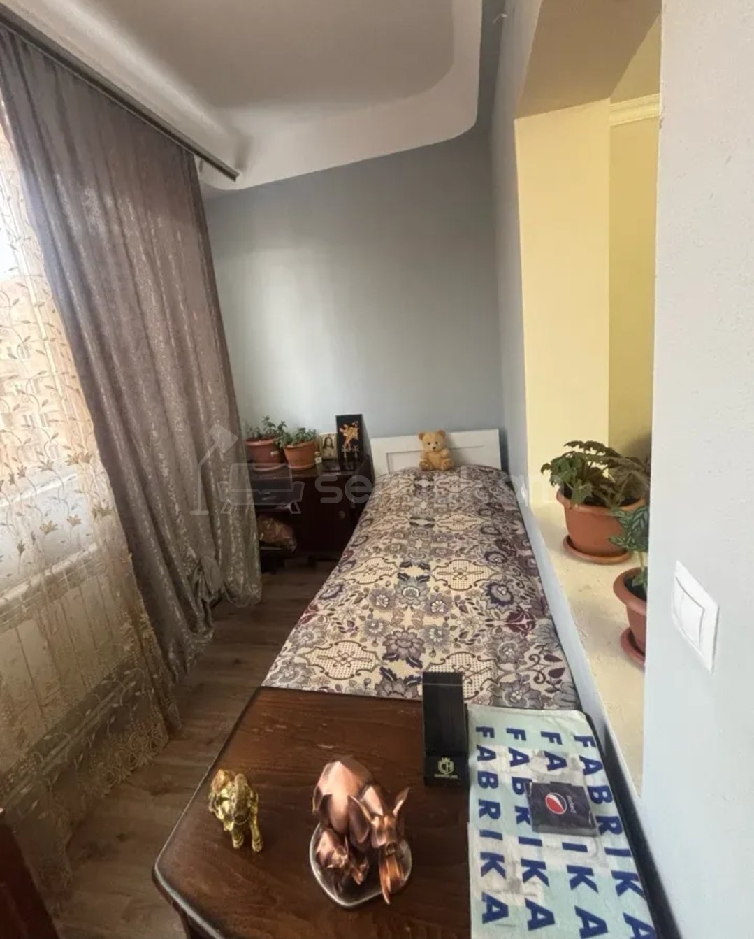 3 Սենյականոց Բնակարան, 97քմ, 7/9 հարկ, Նորմալ Վիճակում