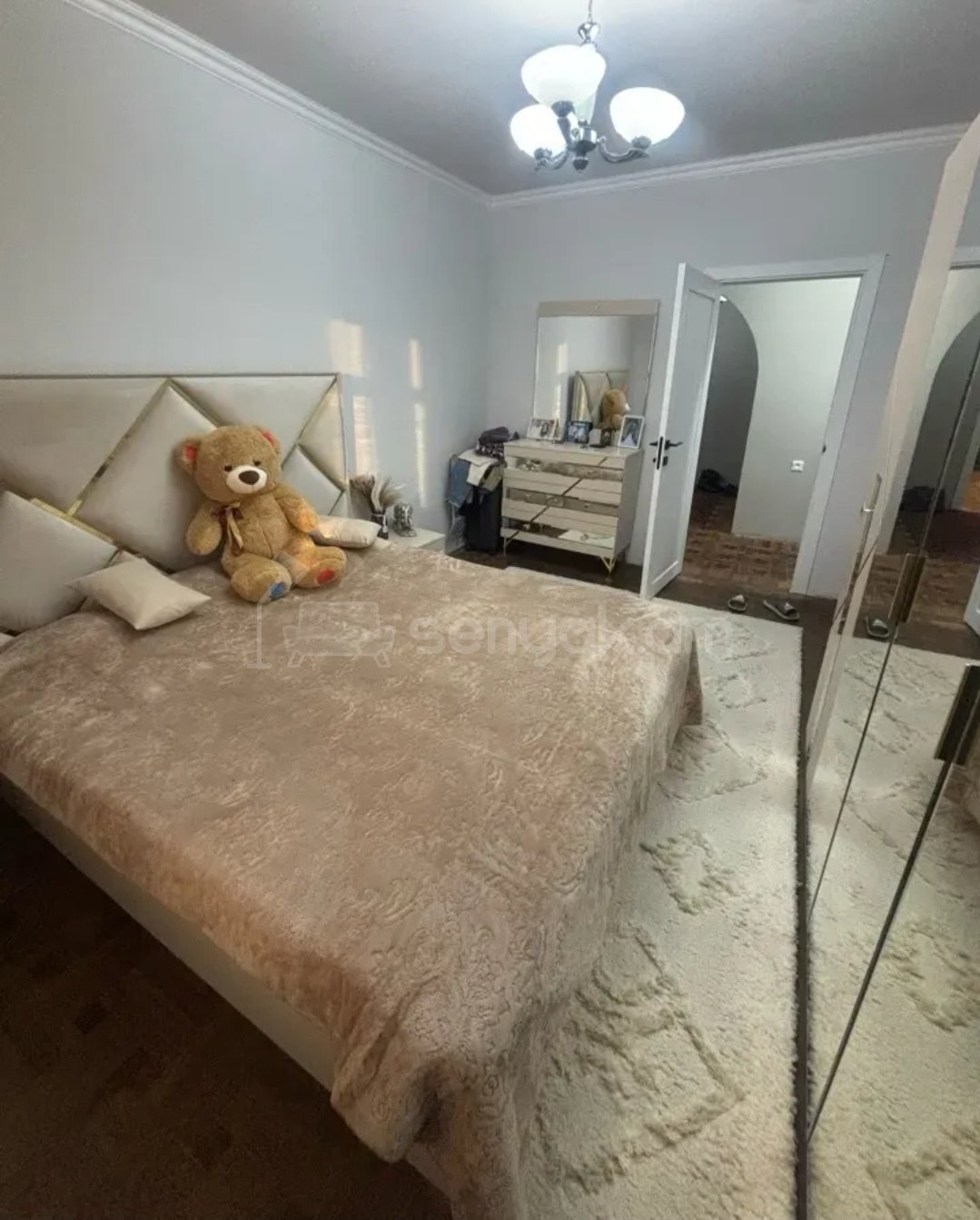 3 Սենյականոց Բնակարան, 97քմ, 7/9 հարկ, Նորմալ Վիճակում