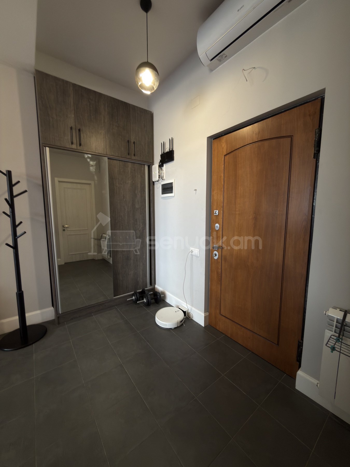 3 Սենյականոց Բնակարան Նորակառույցում, 99քմ, 8/18 հարկ, Դիզայներական Վերանորոգված