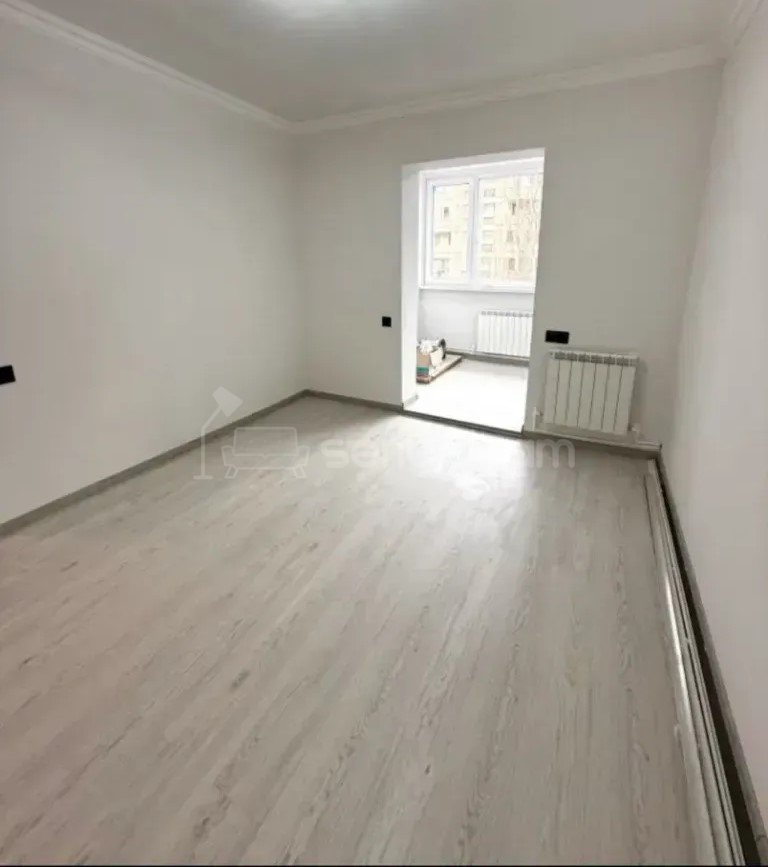 2 Սենյականոց Բնակարան, 35քմ, 4/9 հարկ, Կապիտալ Վերանորոգված