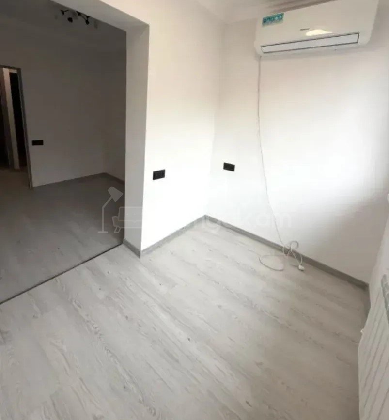 2 Սենյականոց Բնակարան, 35քմ, 4/9 հարկ, Կապիտալ Վերանորոգված
