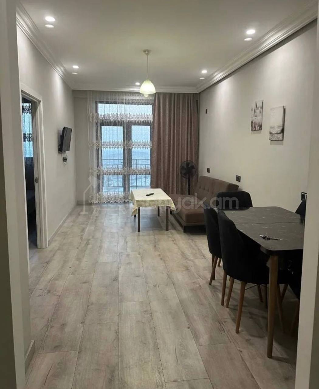 2 Սենյականոց Բնակարան, 50քմ, 12/14 հարկ, Կապիտալ Վերանորոգված, Կահավորված, Արևկող