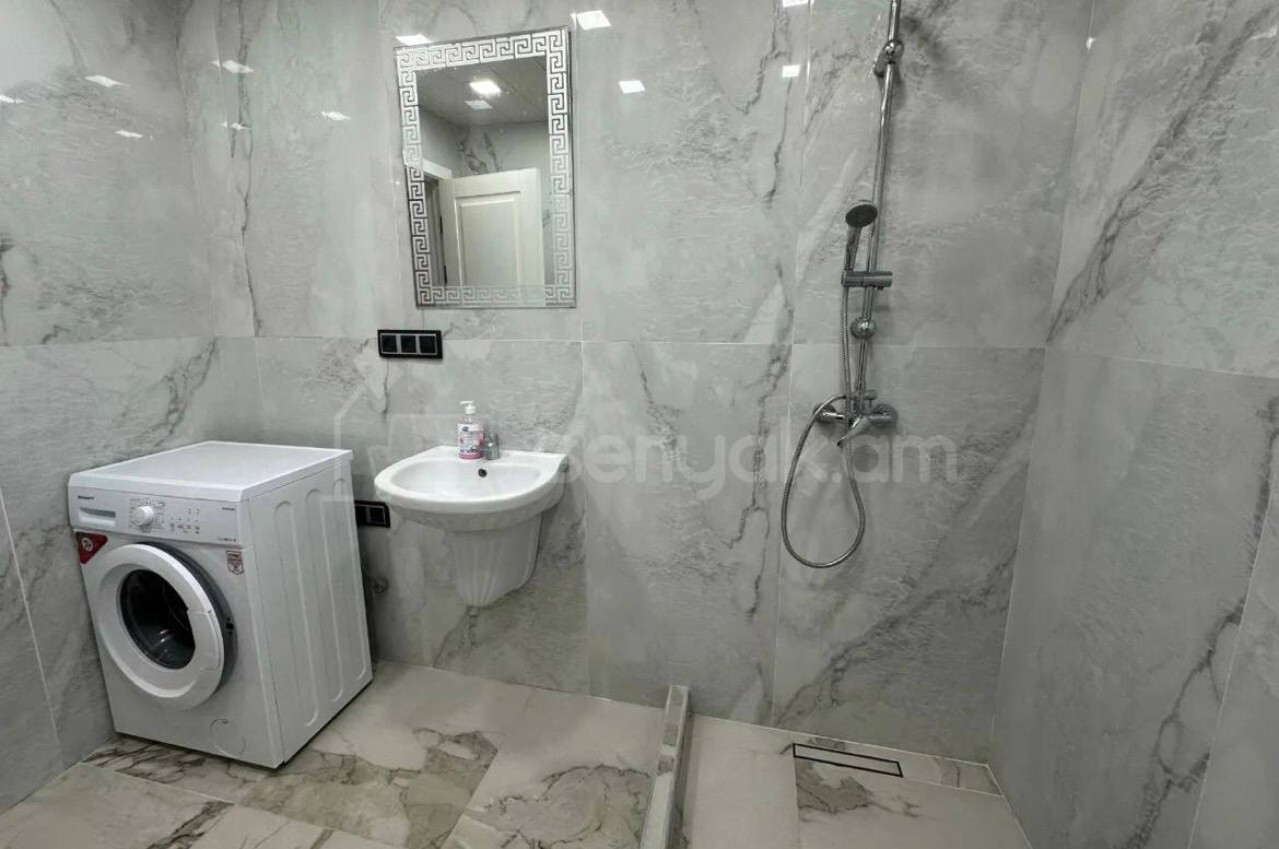 2 Սենյականոց Բնակարան, 50քմ, 12/14 հարկ, Կապիտալ Վերանորոգված, Կահավորված, Արևկող