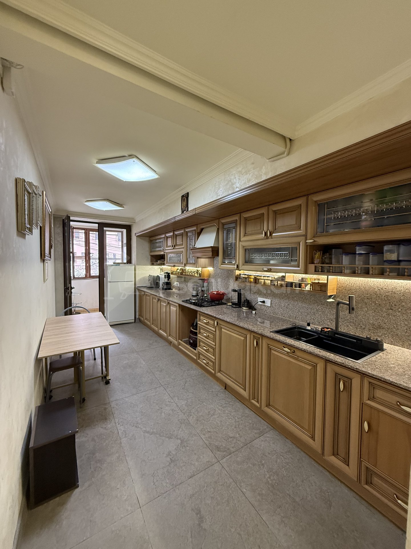 2 Սենյականոց Բնակարան, 97քմ, 2/8 հարկ, Դիզայներական Վերանորոգված