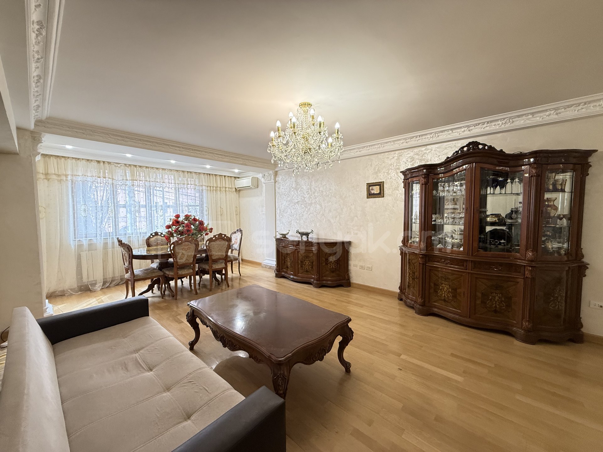 2 Սենյականոց Բնակարան, 97քմ, 2/8 հարկ, Դիզայներական Վերանորոգված