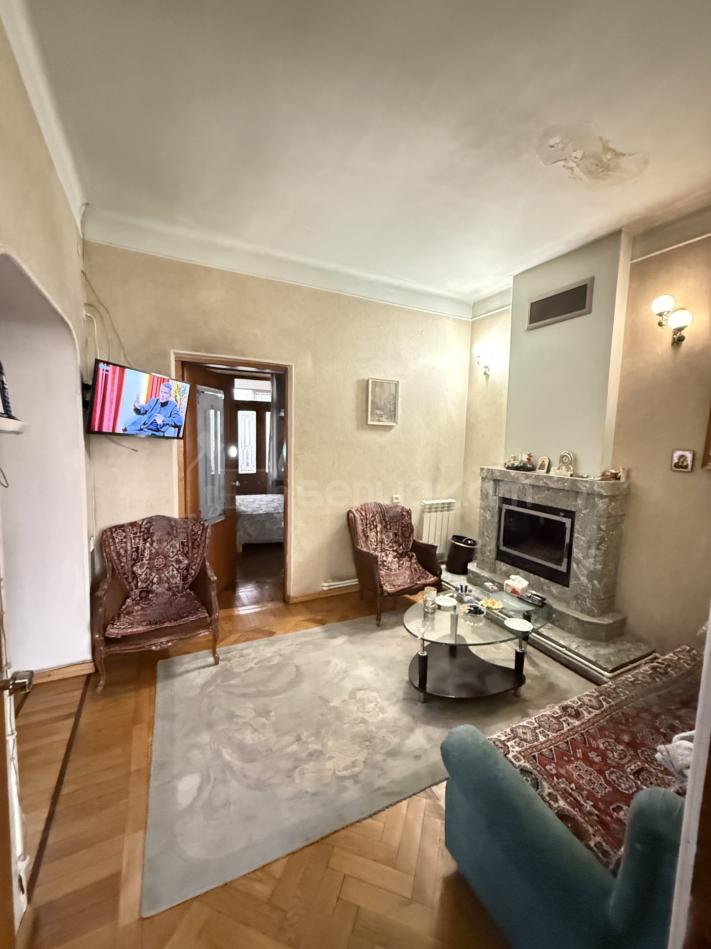 3 Սենյականոց Բնակարան Քարե Շենքում, 95քմ, 4/4 հարկ, Կոսմետիկ Վերանորոգված