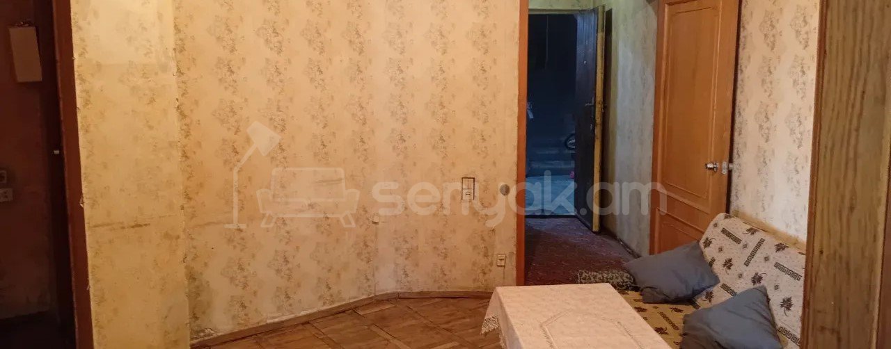 3 Սենյականոց Բնակարան, 100քմ, 15/16 հարկ, Պետական Վիճակում