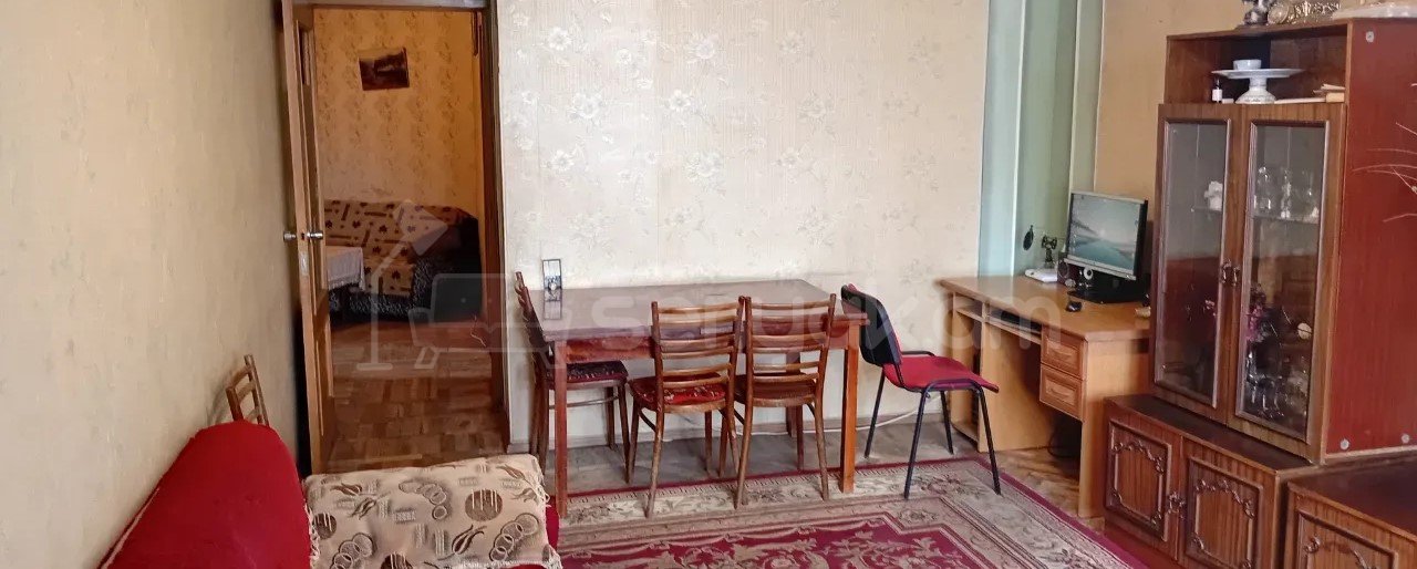 3 Սենյականոց Բնակարան, 100քմ, 15/16 հարկ, Պետական Վիճակում