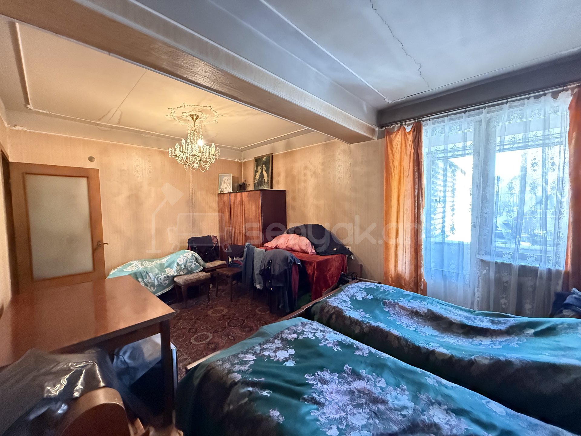 3 Սենյականոց Բնակարան, 97քմ, 2/10 հարկ, Պետական Վիճակում